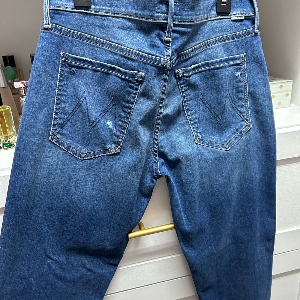 MOTHER Boyfriend Blue Jeans with Subtle Fading